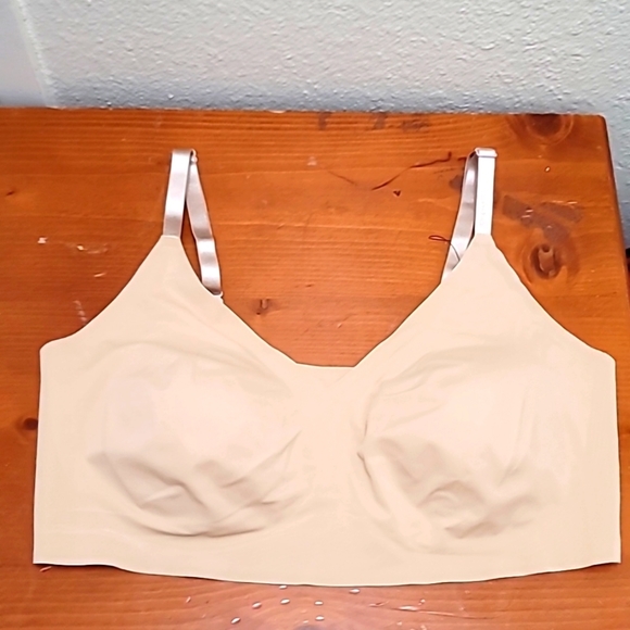 CALVIN KLEIN WOMEN'S  BRA COLOR TAN SIZE XL - Picture 1 of 5